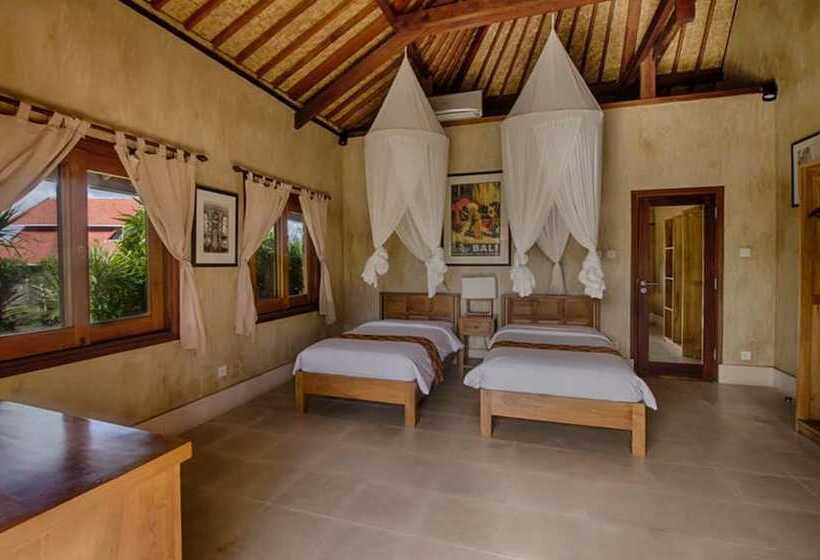 Бунгало Deluxe, Three Monkeys Villas