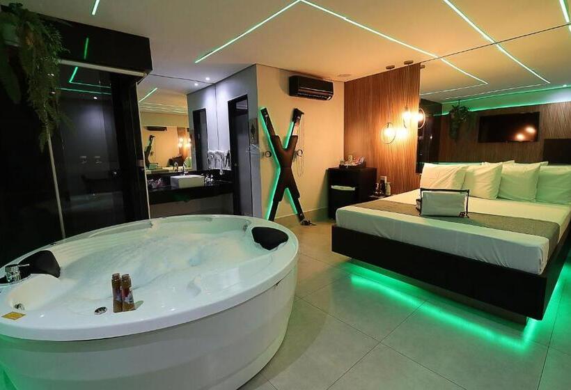 Люкс с гидромассажем, A2 Motel