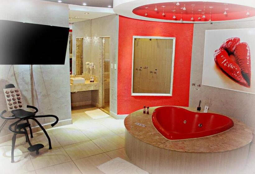 Suite Deluxe, A2 Motel