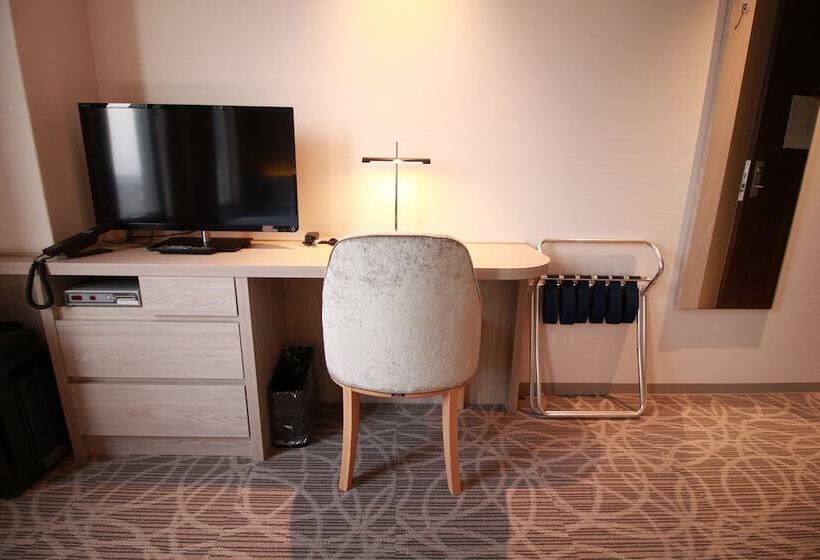 Номер Superior, Meitetsu Inn Kariya