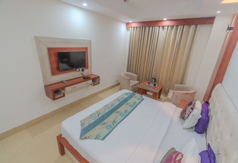 Номер Deluxe, Raj Mandir