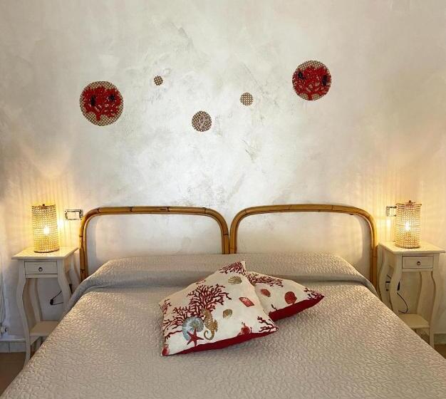 اتاق استاندارد با تراس, B&b Giogió
