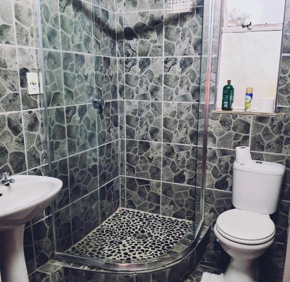 Трехместный Номер Комфорт, Ay Jay S Guesthouse