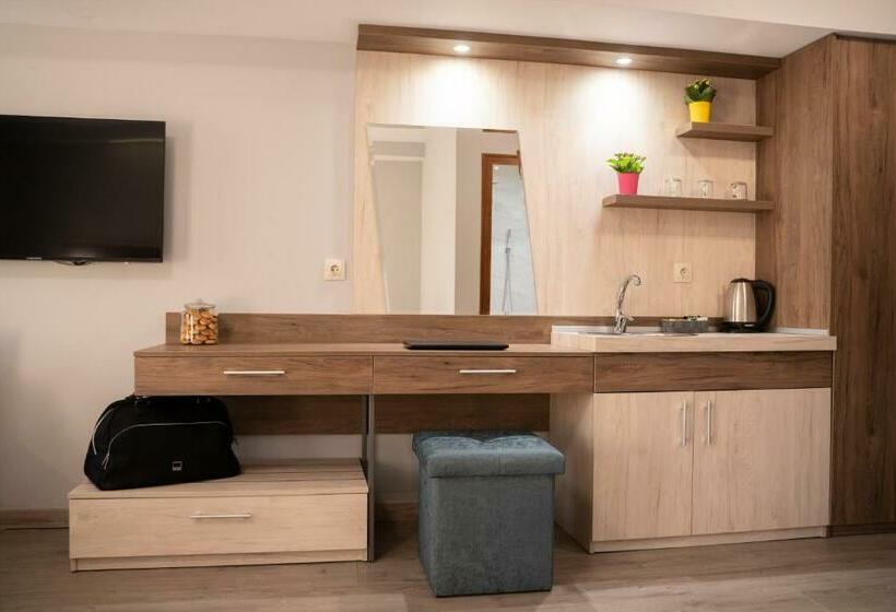 Номер Стандарт с Террасой, Guest House Velik
