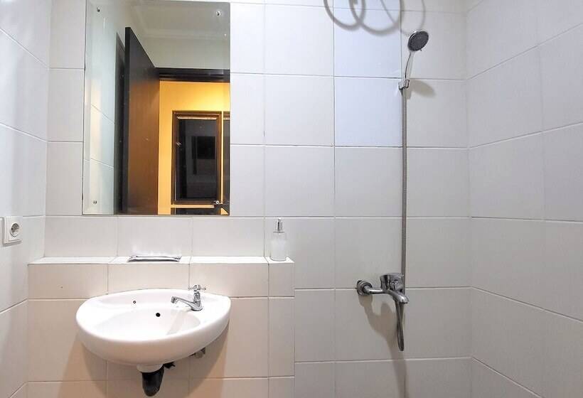 اتاق سوپریور, Regentown Near Ice Bsd