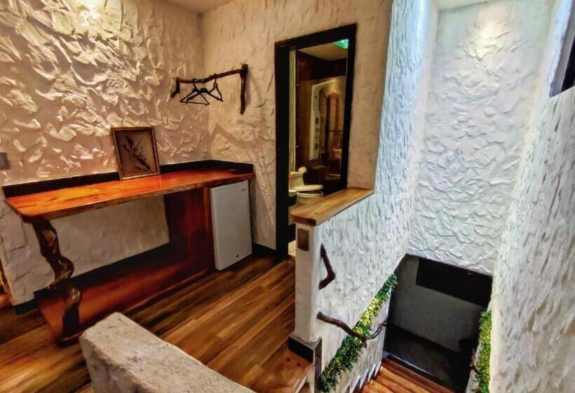 Deluxe Suite, Cantalarana, Antes Wikiri Lodge