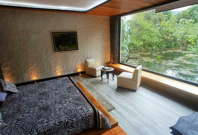 Suite with lake view, Cantalarana, Antes Wikiri Lodge