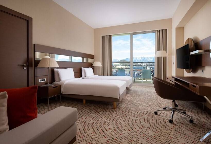 Номер Стандарт Вид на Горы, Radisson Blu Resort & Congress Centre Sochi