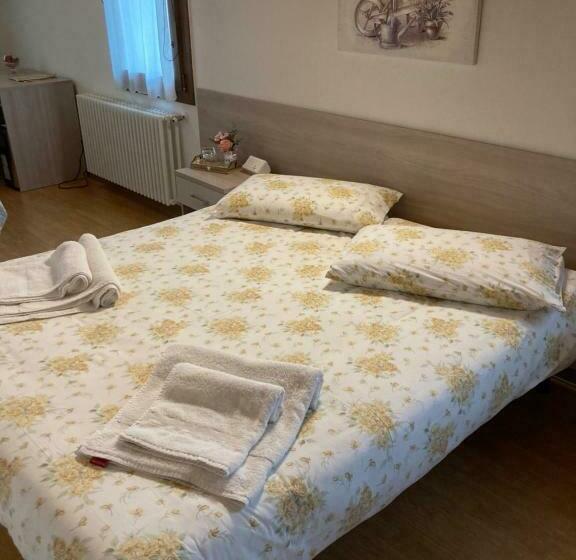 اتاق استاندارد سه نفره, Agriturismo Da Andreina