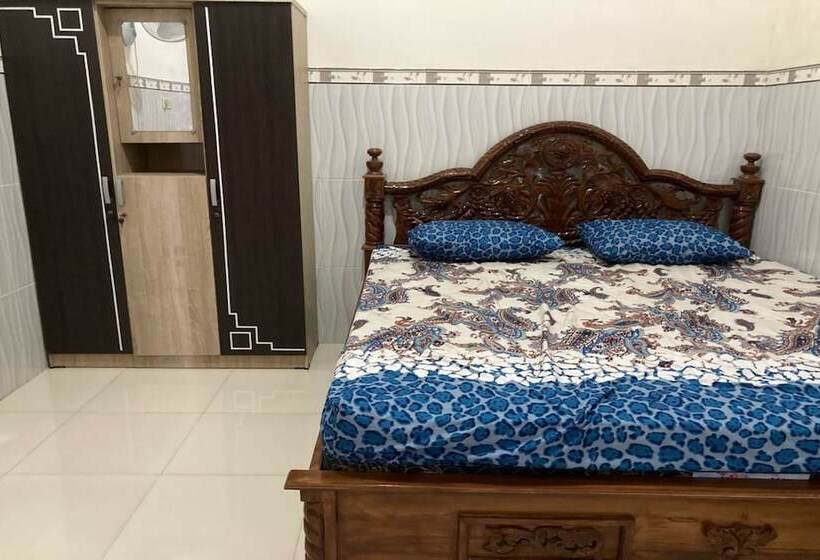 Номер Стандарт, Oyo Homes 91136 Desa Wisata Dalegan