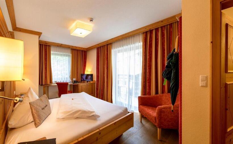 اتاق استاندارد یک تخته با بالکن, Aktivhotel Alpendorf