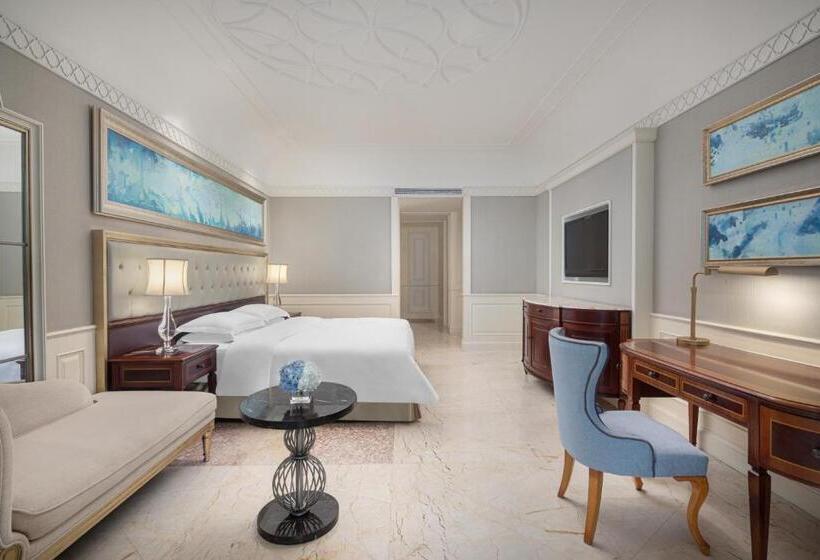 高级海景房, Crowne Plaza Resort Sanya Bay, An Ihg