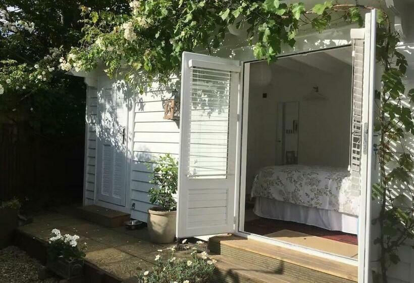 Номер Стандарт с Террасой, Garden Studio