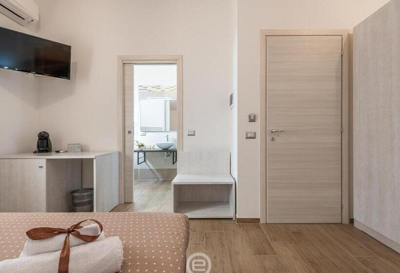 Номер Стандарт, Villa Monica   Suites