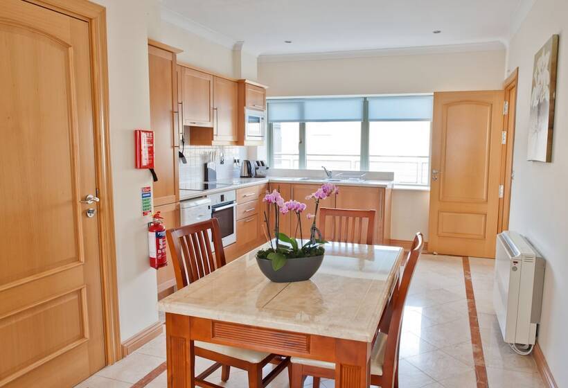 Апартаменты 2 Спальни, Park Place Apartments