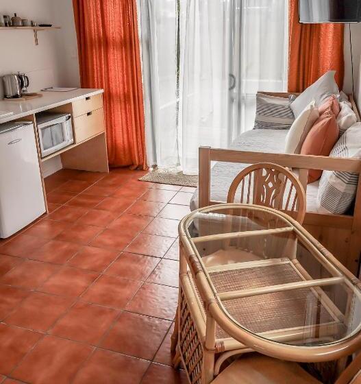 Студия Стандарт, La Dolce Vita Whangamata
