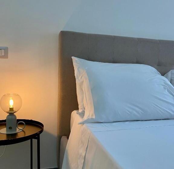 Номер Стандарт, Habitat Luxury Suites