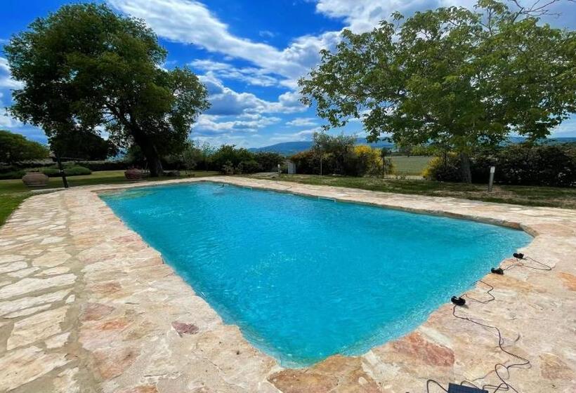 Дом 1 Спальня, Exclusive Pool Open All Year Spoleto Biofarm Slps 8 Village Shops, Bar1 Km 3