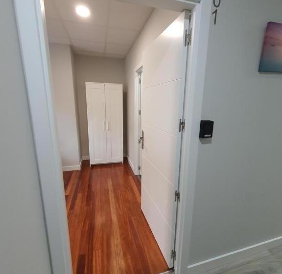 Номер Стандарт, Guggenheim Riverview Hbi01297