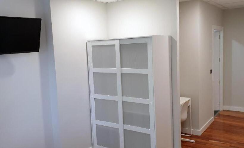 Номер Стандарт, Guggenheim Riverview Hbi01297