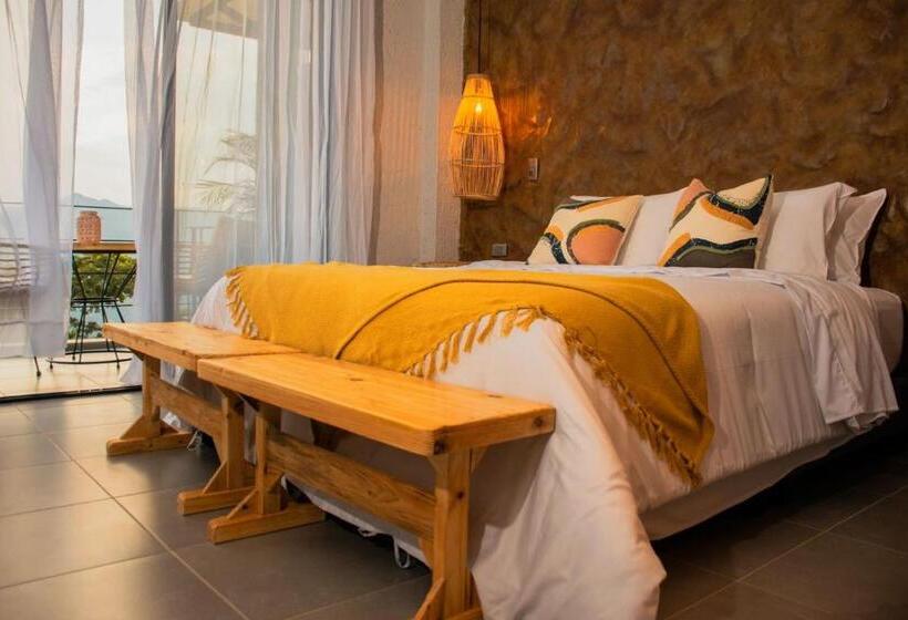 Люкс, Santuario Luxury Eco