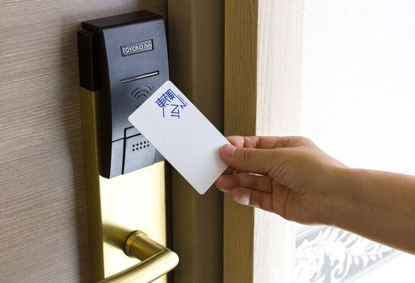 Номер Стандарт, Toyoko Inn Yokohama Shieichikatetsu Center Minamieki