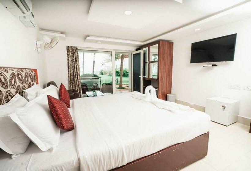 Номер Deluxe Вид на Море, Shelter Beach Resort