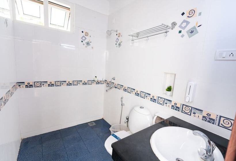 Номер Стандарт, Shelter Beach Resort