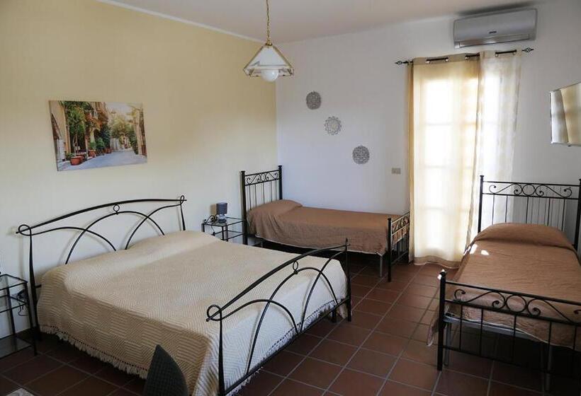 Четырехместный Номер Стандарт, B&b Amèsa