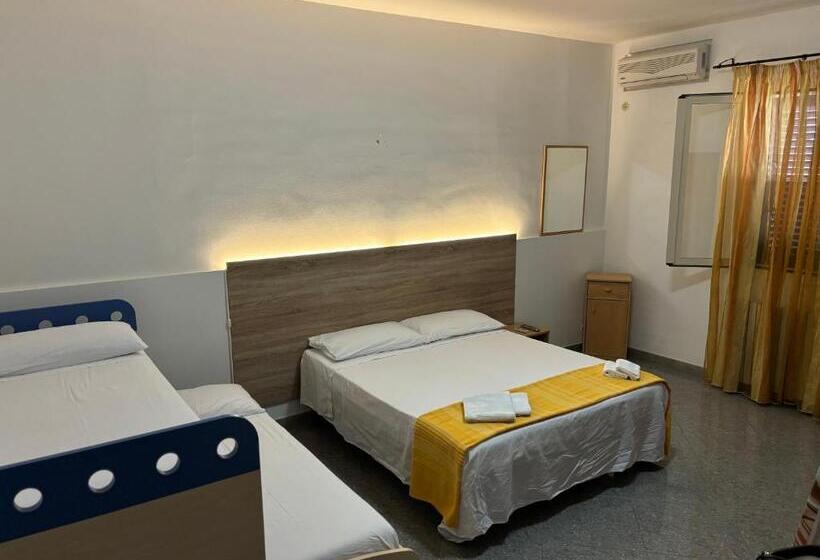 Четырехместный Номер Стандарт, B&b Sant Antonio