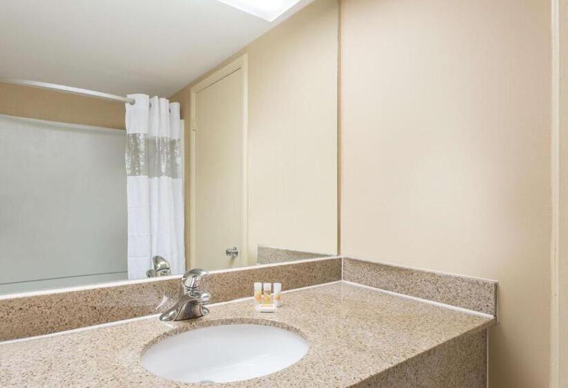 Стандартный Номер Кровать Кинг, Days Inn By Wyndham Dumfries Quantico
