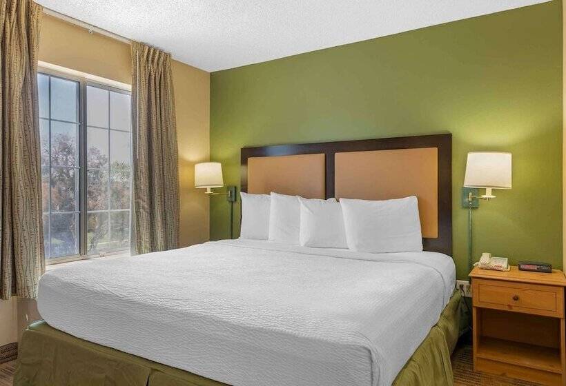 Студия Deluxe, Extended Stay America Suites  Los Angeles  Torrance  Del Amo Circle