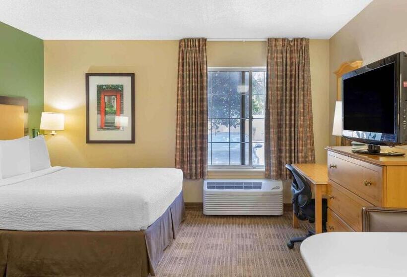 Студия Стандарт, Extended Stay America Suites  Los Angeles  Torrance  Del Amo Circle