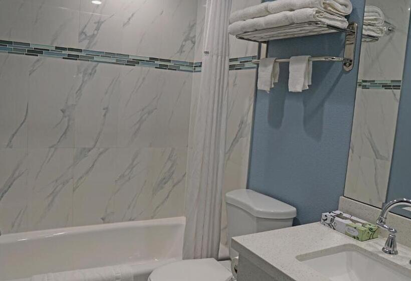 Номер Стандарт, Surf City Inn