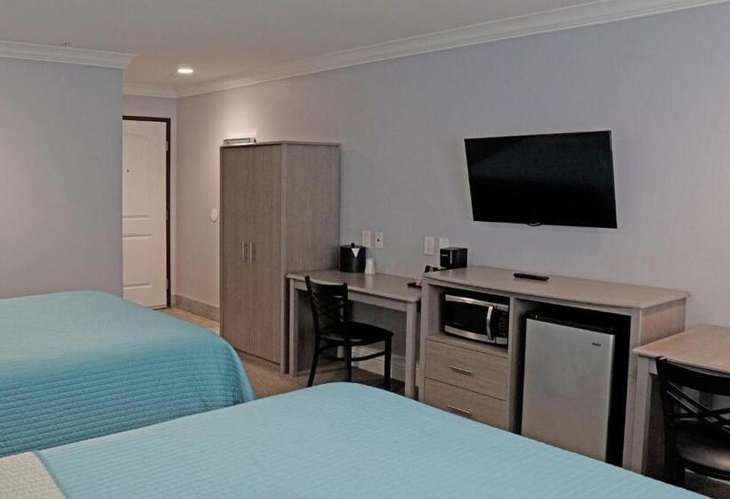 Номер Стандарт, Surf City Inn