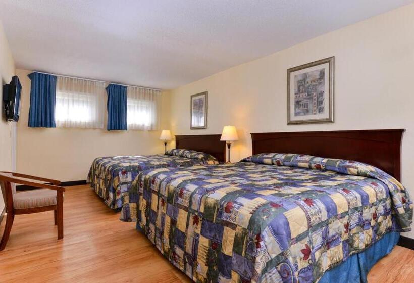 Люкс, Tower Inn And Suites Of Guilford / Madison