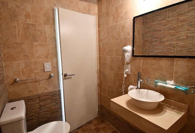 Номер Стандарт Трехместный, O2 Hotel Gualeguaychú