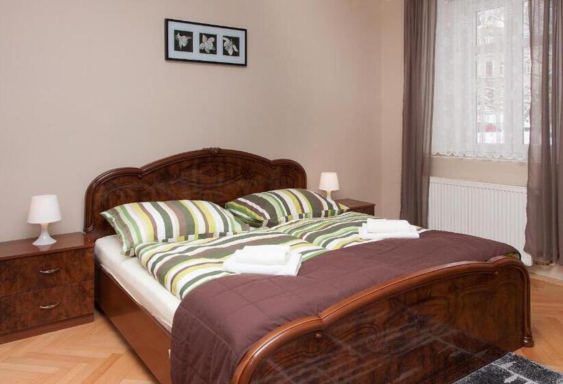 Люкс, Richmond Teplice
