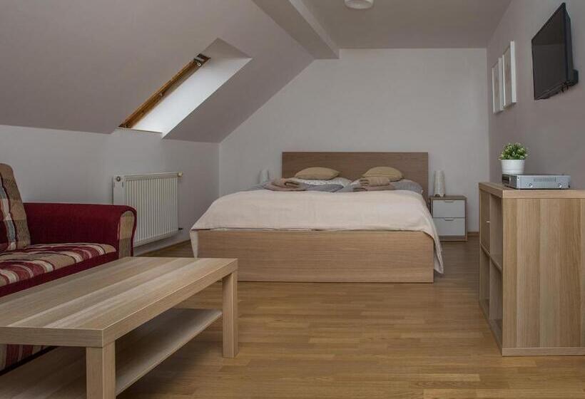 Люкс, Richmond Teplice