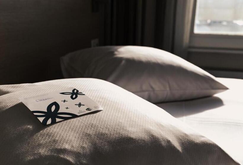 استودیوی سوپریور, Starling Hôtel Résidence Genève