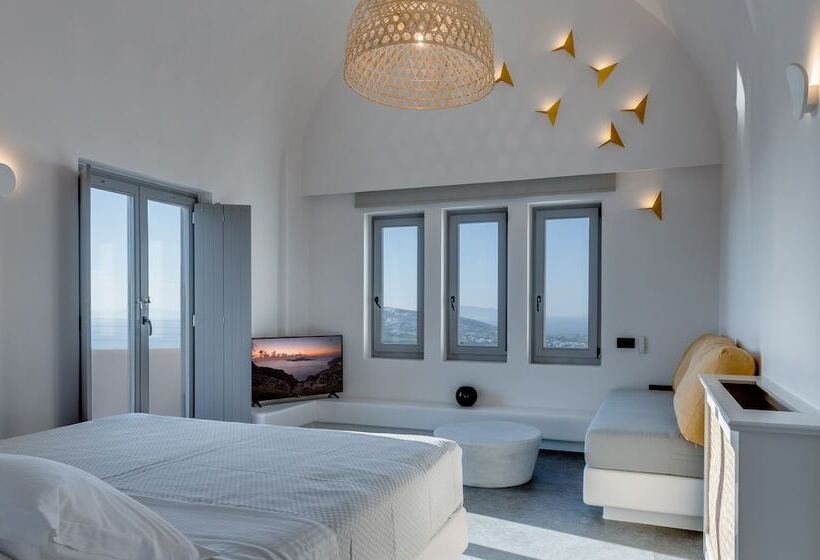 Deluxe Suite Sea View, Elements Cozy Suites