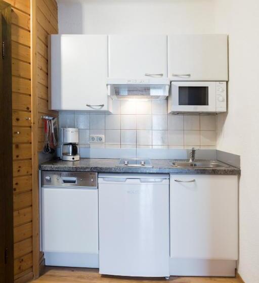 آپارتمان 1 خوابه با چشم‌انداز, Appartements Tannenhof