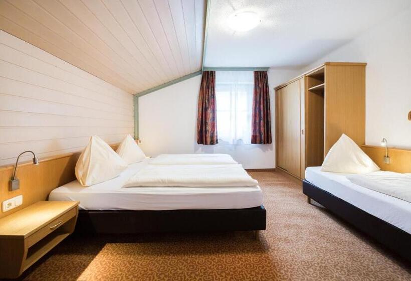 آپارتمان 1 خوابه با چشم‌انداز باغ, Appartements Tannenhof