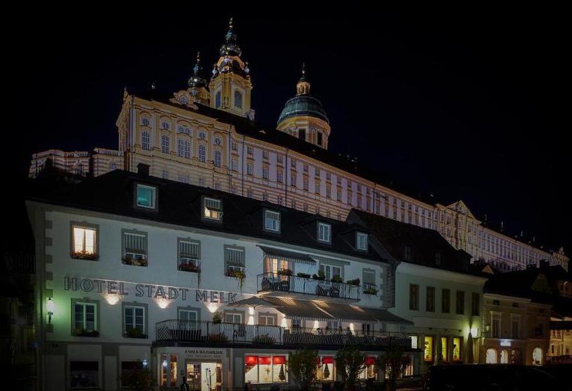 اتاق استاندارد, Stadt Melk