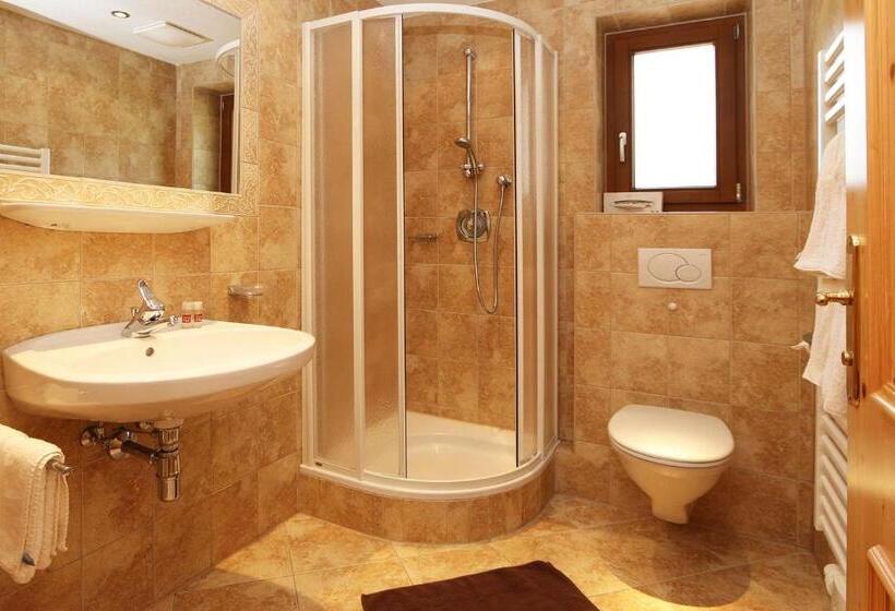 Апартаменты 2 Спальни, Waldele