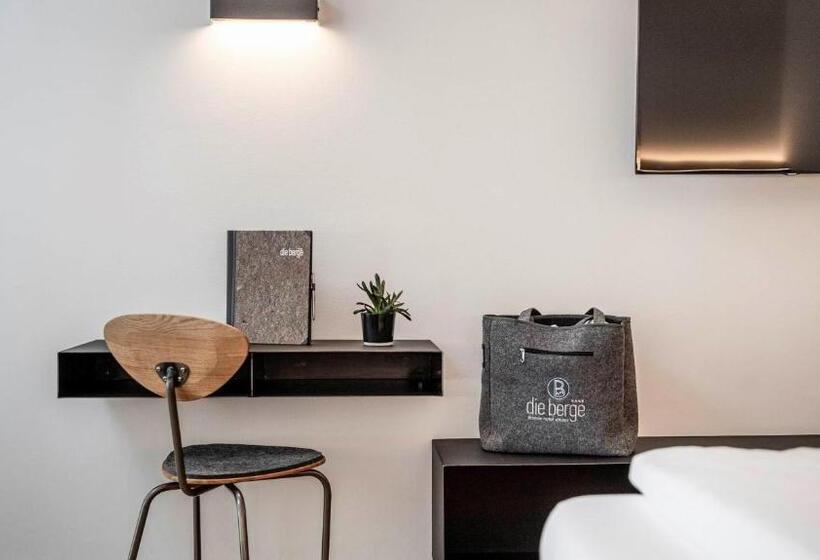 Номер Стандарт с Террасой, Die Berge Lifestyle Hotel Sölden
