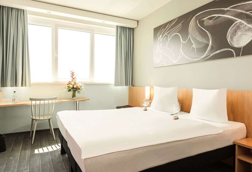 Номер Стандарт, Ibis Vienna Airport
