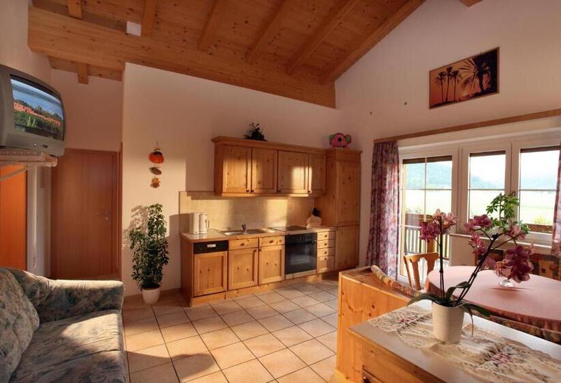Апартаменты Comfort 2 Спальни, Waldschönau
