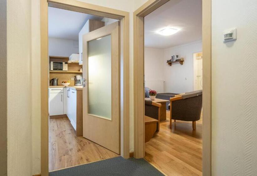 Апартаменты 2 Спальни, Pension Falkensteiner