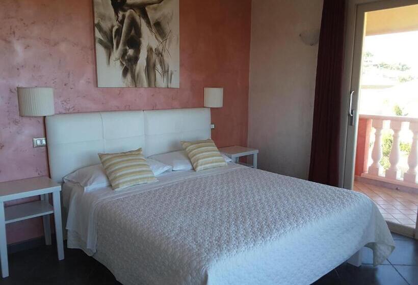 Полулюкс, Borgo Di Santa Barbara